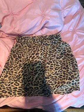 Skort cheetah